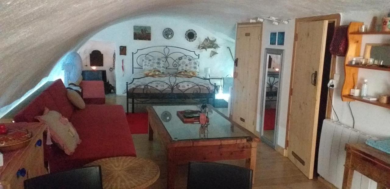 Studio Atypique Rue De Turin Breil-sur-Roya Kültér fotó